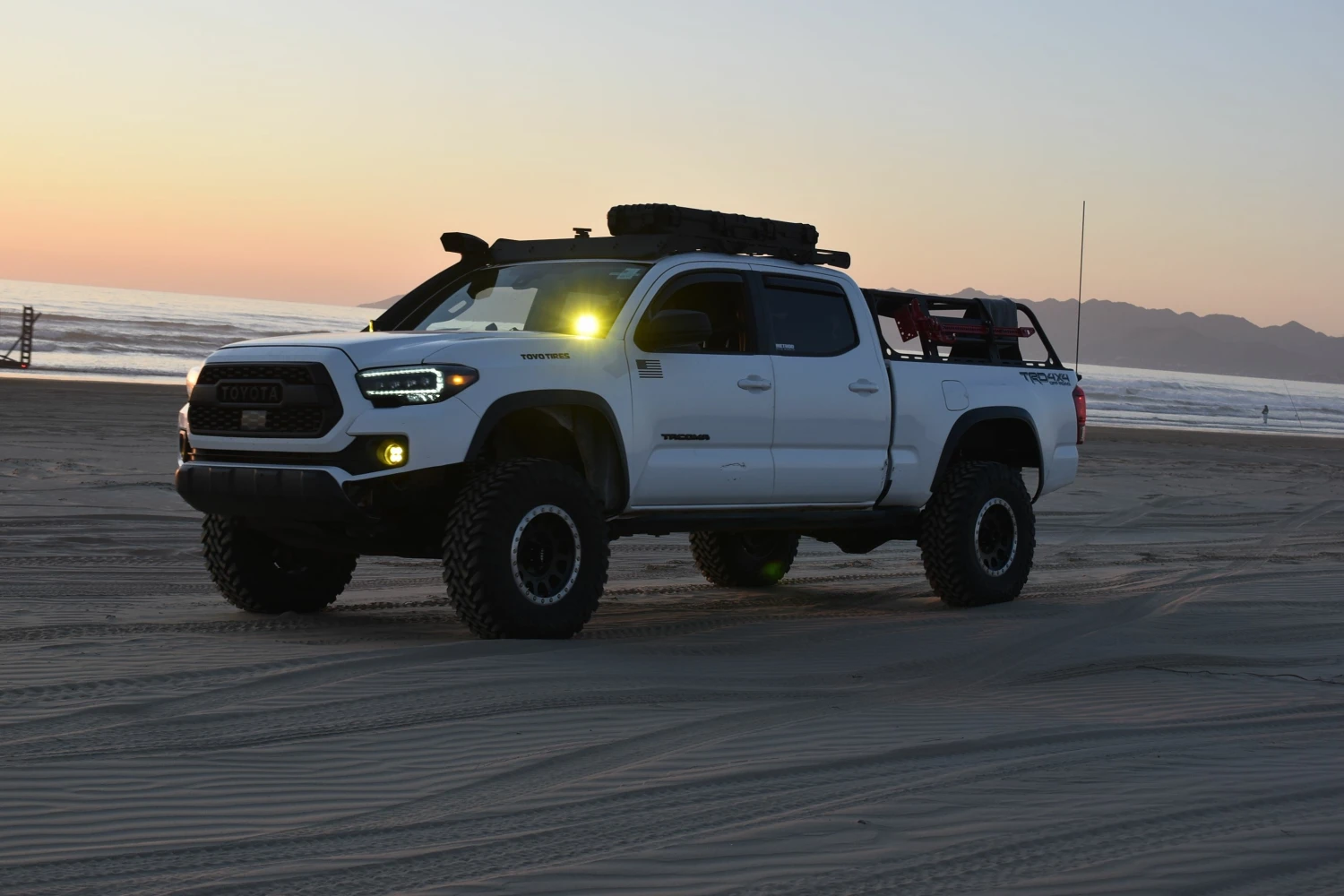 Toyota Tacoma trunk organizer