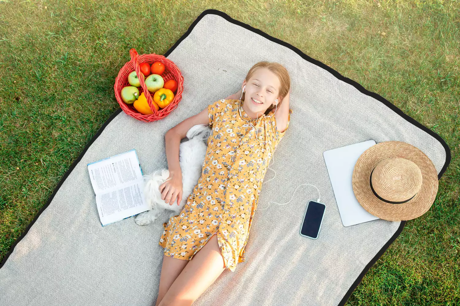 best blankets for picnics