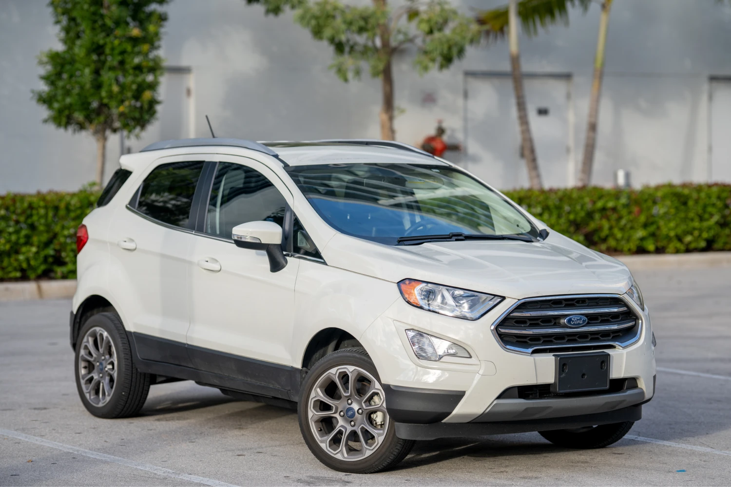 trash bin for Ford EcoSport